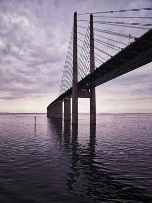 Öresundsbron i skymning