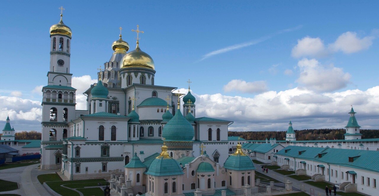 Воскресенский монастырь Klostret Воскресенский монастырь ("Det nya Jerusalem") utanför Moskva.