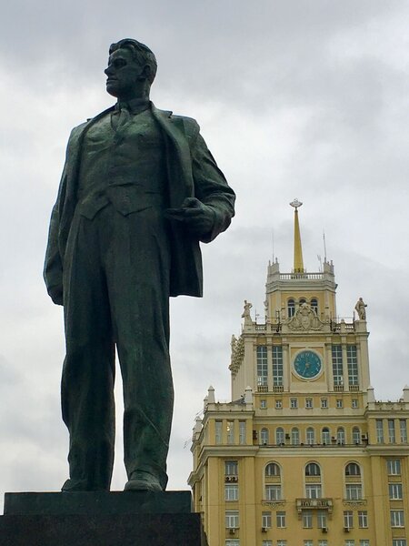 Staty av Vladimir Majakovskij, Moskva. Foto: Tomas Sniegon.
